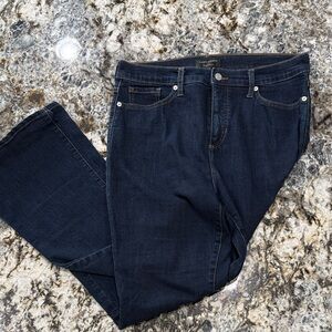 Banana Republic - High Rise Bootcut Women's Dark Blue Jeans - 31/12